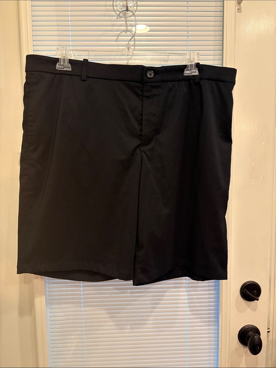 Nike Other - Nike Men's Black Flat Front Dry Fit Performance Golf Shorts  sz 40 Waist